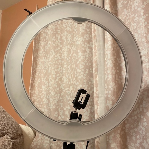 ring light - Picture 5 of 7